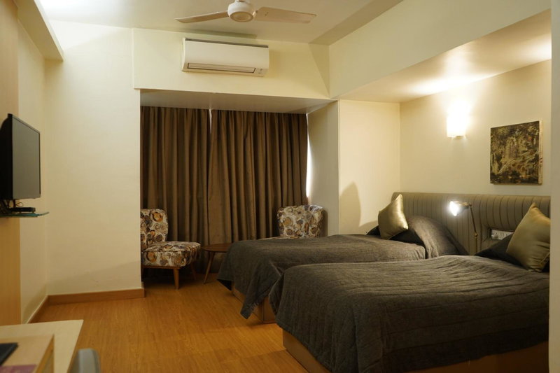 Hotel Diplomat, Colaba, Uran, India