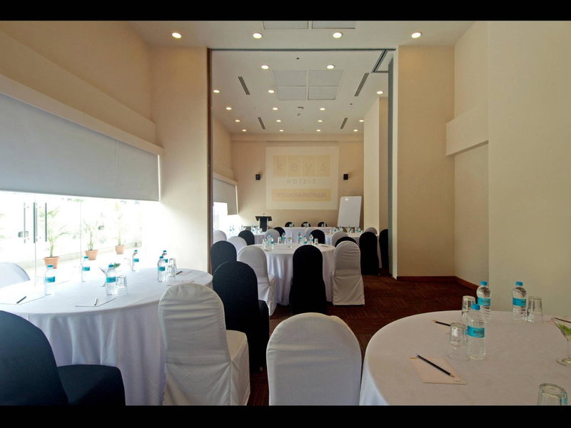 Keys Select by Lemon Tree Hotels, Visakhapatnam, Gajuwaka, Индия