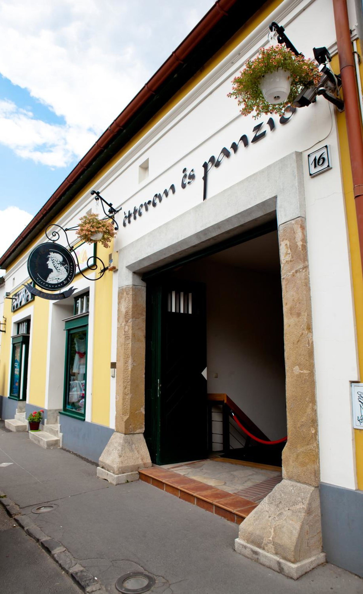 Hotel · Mathias Rex, Szentendre