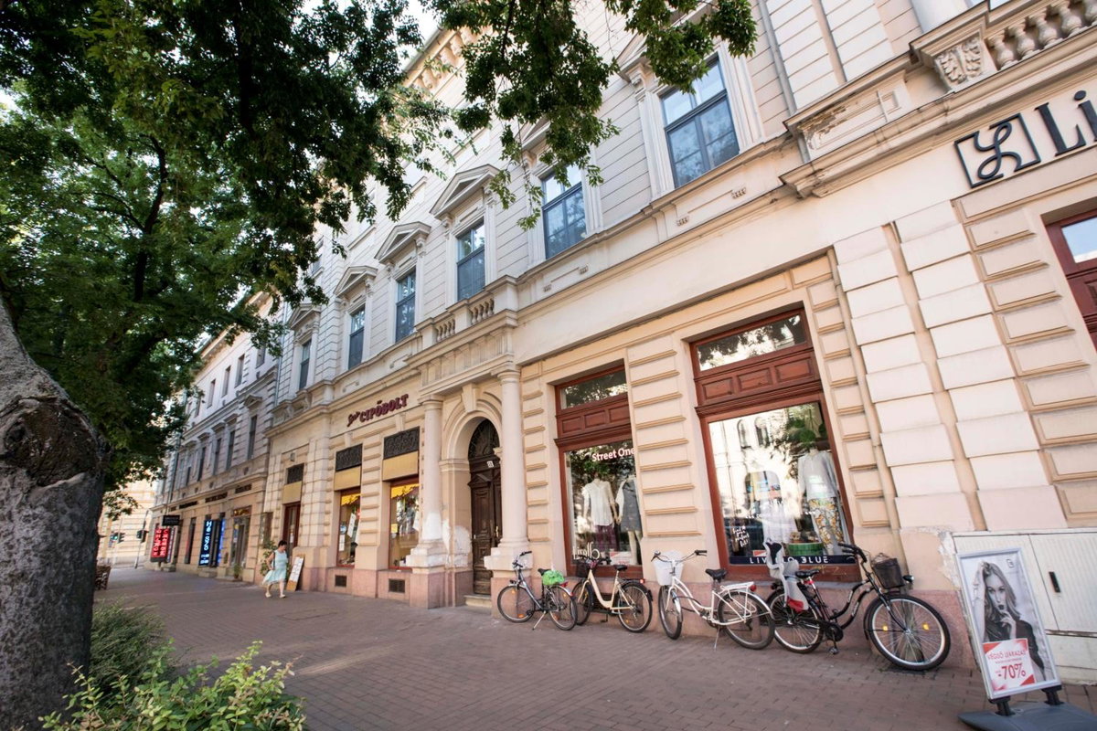 City Center Stúdió Apartmanok, Венгрия