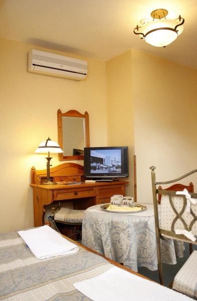 Lévay Villa Hotel, Miskolc, Венгрия