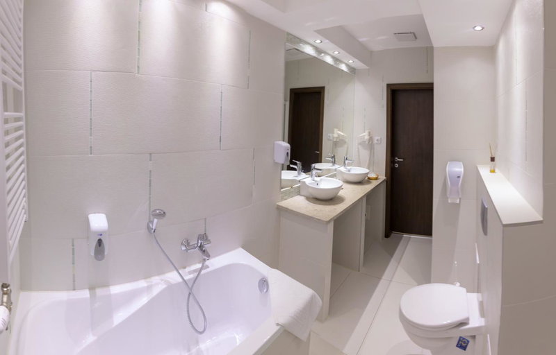 Bástya Konferencia és Wellness Hotel, Miskolc, Венгрия