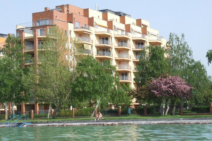 Galerius Golden Beach Apartment, Siofok, Hungría
