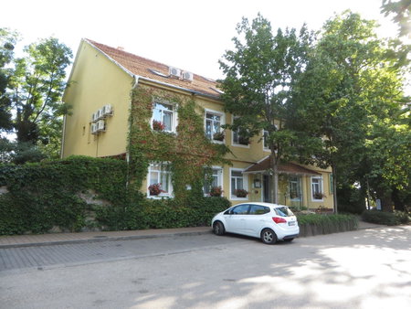 Hotel Arnold, Tata, Hungary