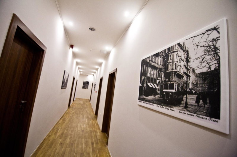 SasOne & Sas Two & Sas HO, Budapest, Hungary