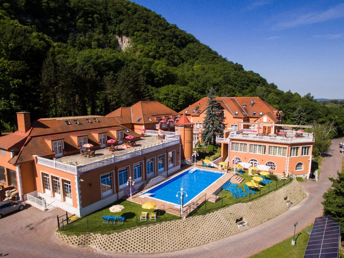 Hotel Bellevue Esztergom, Hungría
