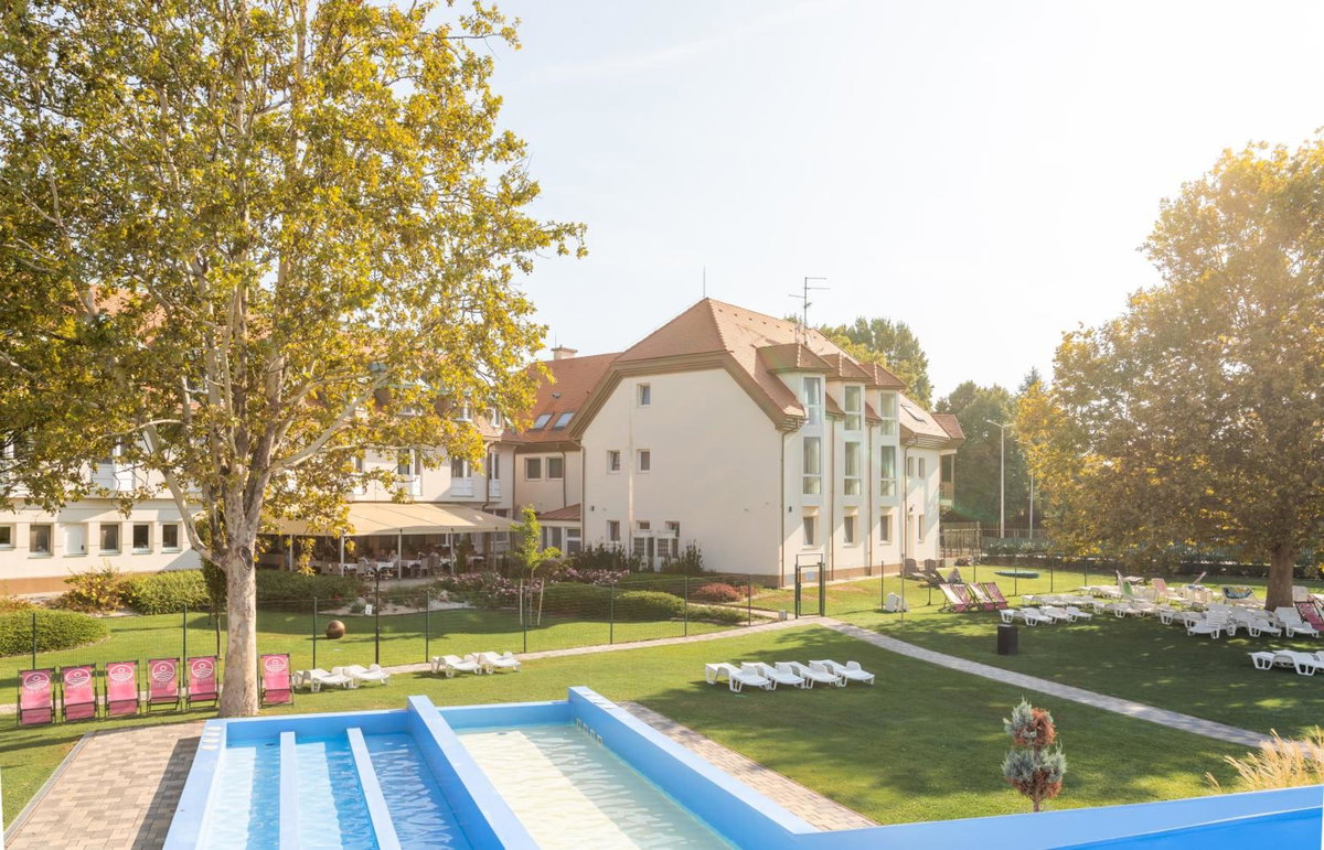 Hotel · Aqua Hotel Termál, Mosonmagyarovar