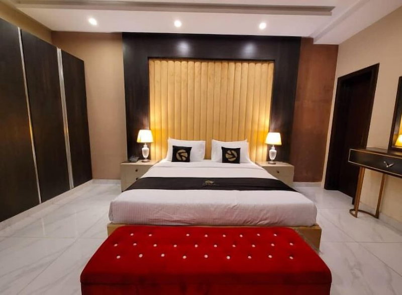 Palm Tree Hotel & Luxury Suites, Lahore, Pakistan