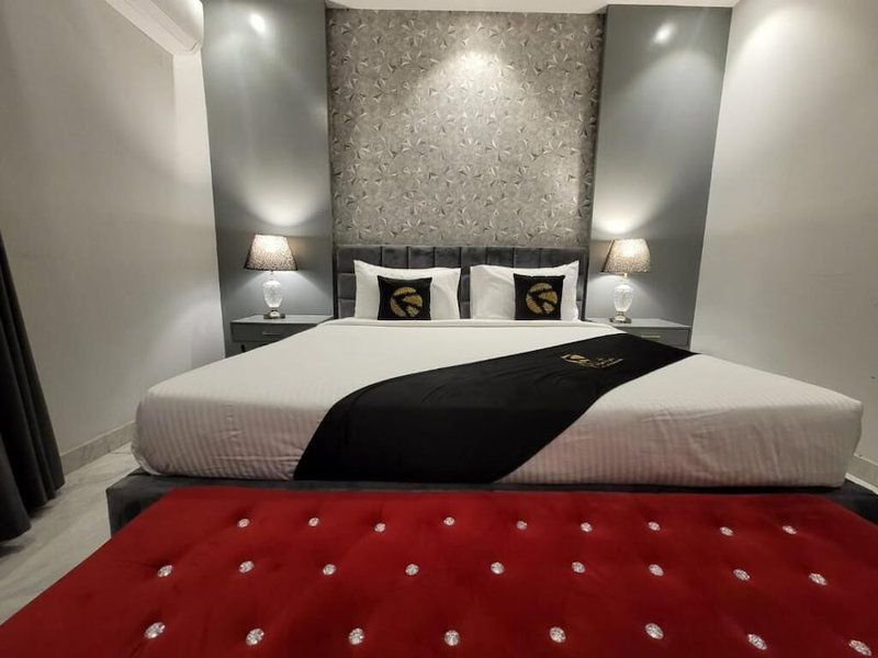 Palm Tree Hotel & Luxury Suites, Lahore, Pakistan