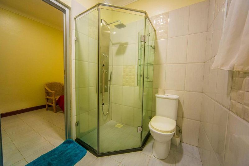 Hotel Royal Nest Entebbe, Entebbe, Uganda