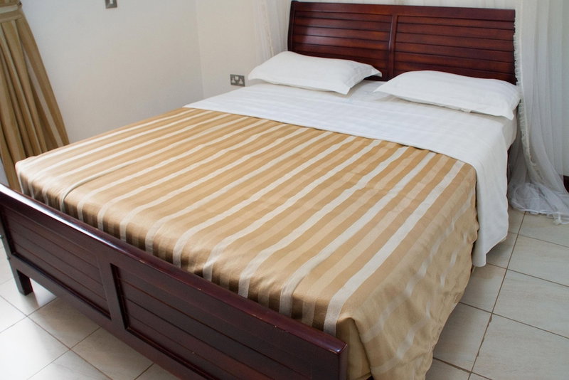 Sheron Hotel, Kampala, Уганда