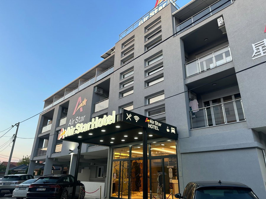 Hotel AirStar, Zemun, Serbie