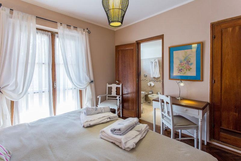 Hotel Nirvana, Nueva Helvecia, Uruguay