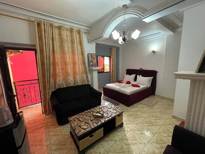 Ngk Hotel Apartment, Bafoussam, Cameroon