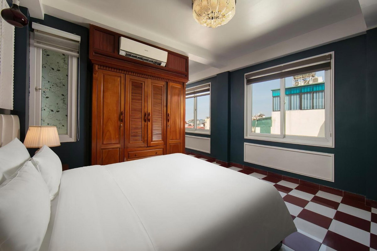 Delica Premium Hotel, Vietnam