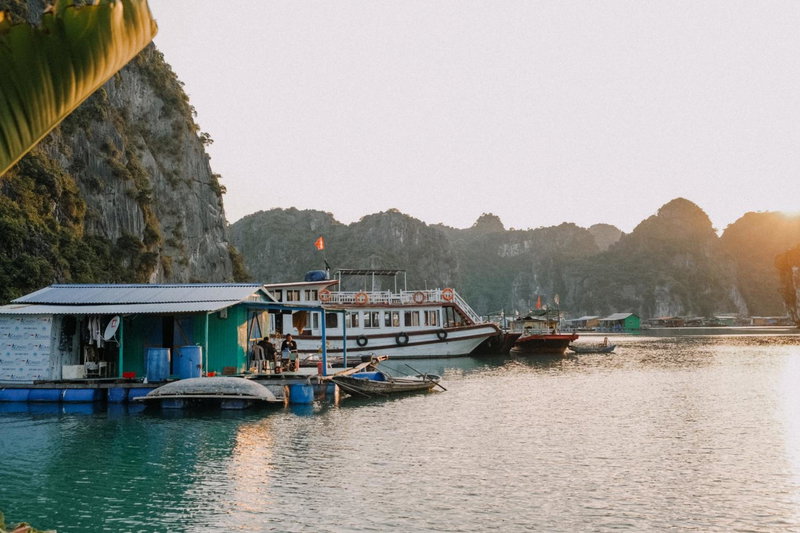 Lan Ha Floating Homestay, Cat Ba, Vietnam