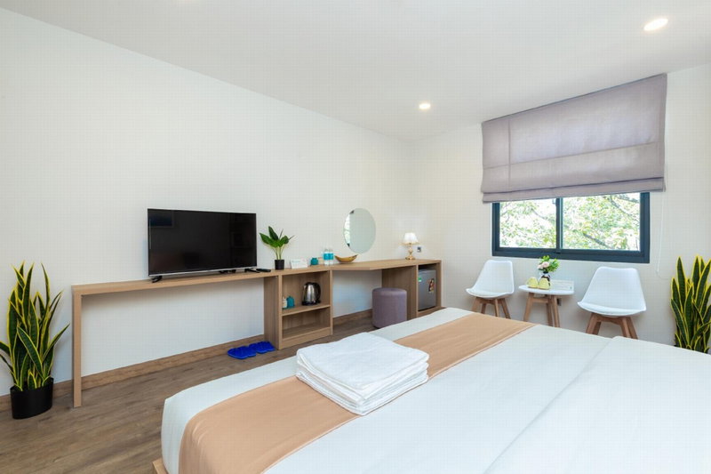SAZI RESIN HOTEL - Free Nails HairWash, Thành phố Hồ Chí Minh, Việt Nam