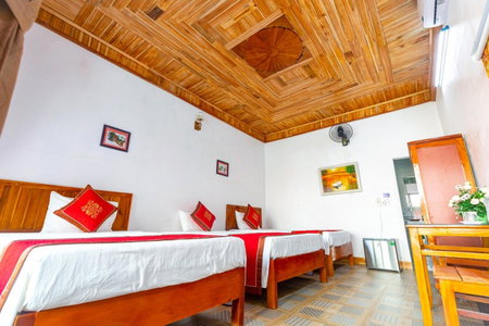 Tam Coc mountain bungalow, Ninh Binh, Vietnam