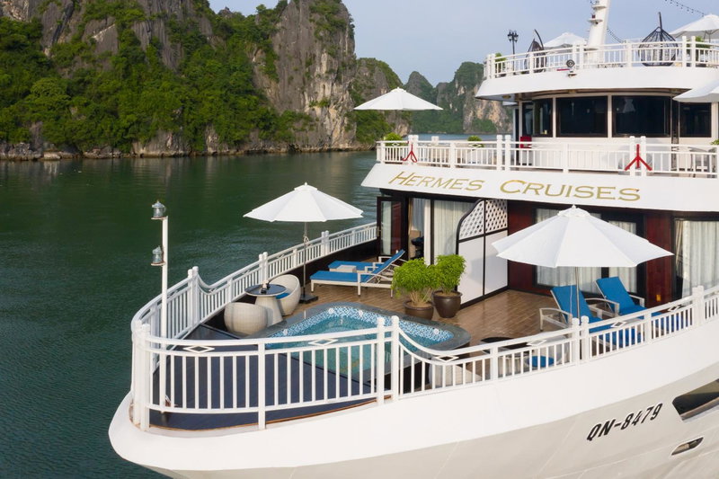 Hermes Cruises, Ha Long, Vietnam