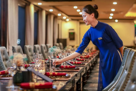 Hermes Cruises, Ha Long, Vietnam