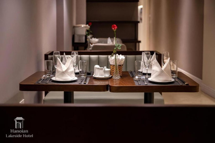 Hanoi Lakeside Premium Hotel & Travel, Hanoi, Vietnam