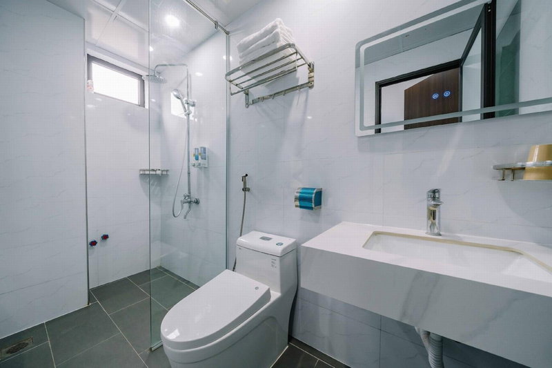 Tommy Hotel, Cat Ba, Việt Nam