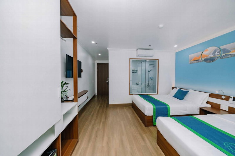 Tommy Hotel, Cat Ba, Việt Nam