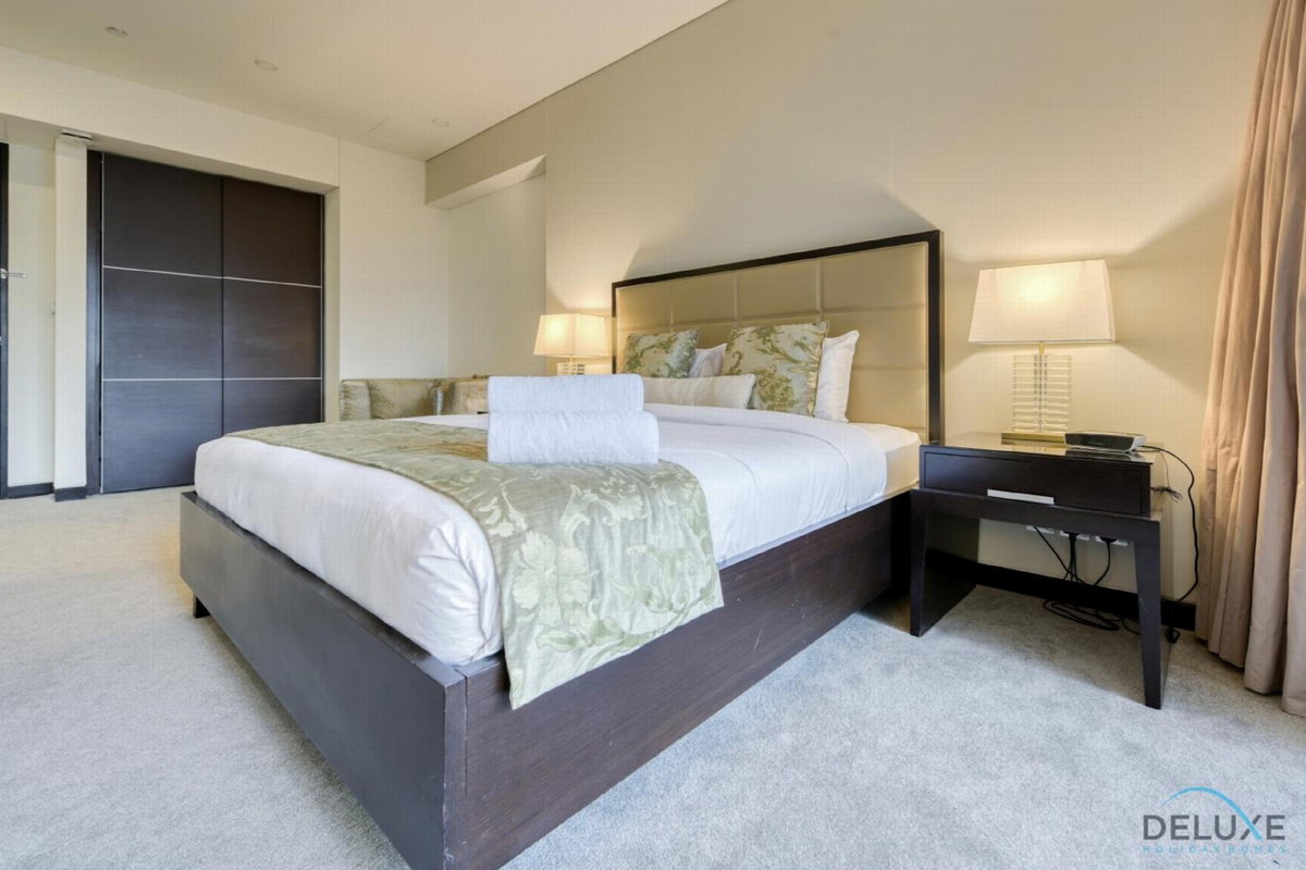 Hotel · Regal Studio at The Address Residences Dubai Marina by Deluxe Holiday Homes, Dubai