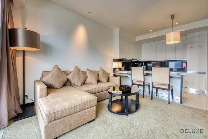 Exceptional 1BR at The Address Residences Dubai Marina by Deluxe Holiday Homes, Dubai, Vereinigte Arabische Emirate