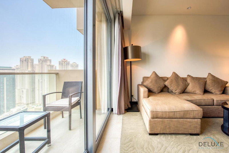 Exceptional 1BR at The Address Residences Dubai Marina by Deluxe Holiday Homes, Dubai, Vereinigte Arabische Emirate