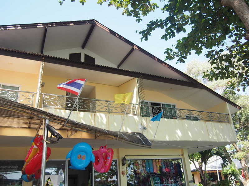 Nong Nuey Rooms, Ban Phe, Thailand