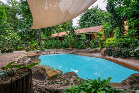 Home Phutoey River Kwai Hotspring & Nature Resort, Sai Yok, ประเทศไทย