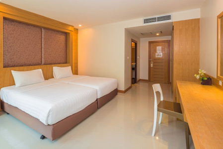 Sungthong Kamala Beach Resort, Kathu, Таиланд