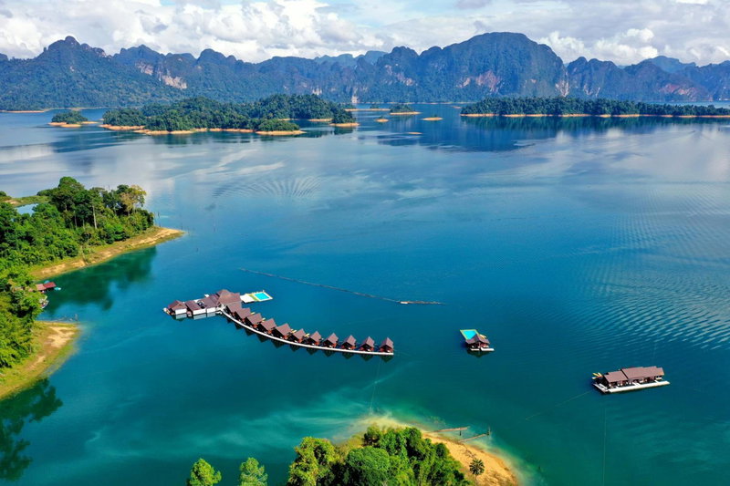 500 Rai Floating Resort, Ratchaprapha, Thailand