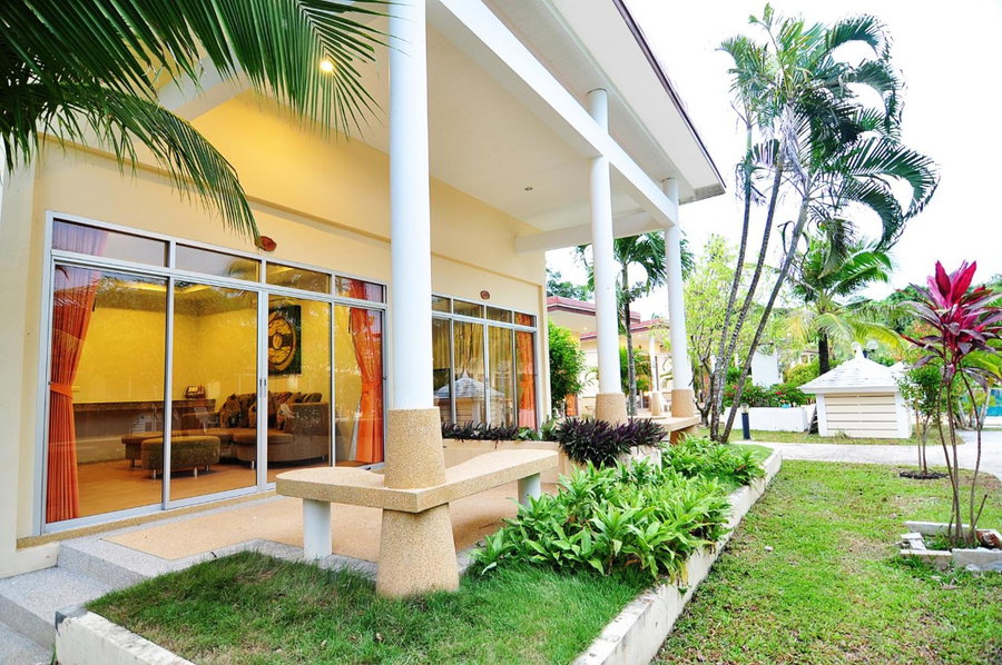Phuket Sea Resort SHA Extra Plus, Ban Chalong, ประเทศไทย