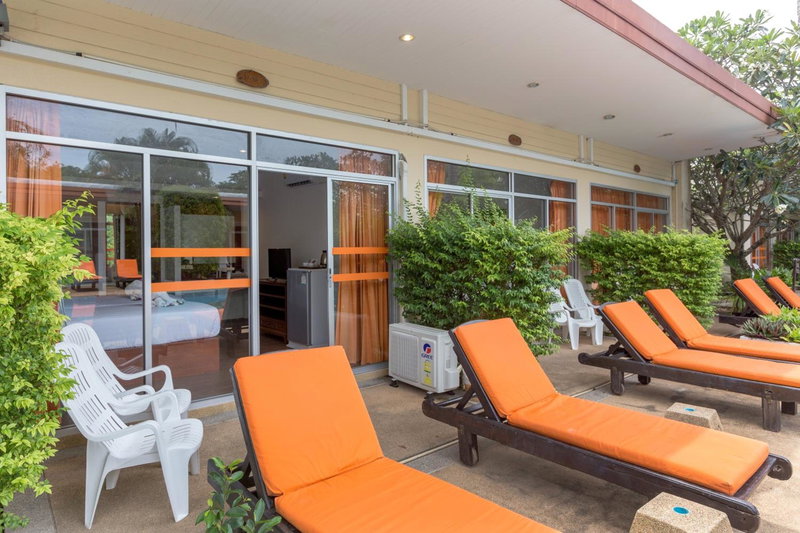Phuket Sea Resort SHA Extra Plus, Ban Chalong, ประเทศไทย