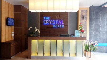 The Crystal Beach Hotel, คาทุ, ประเทศไทย