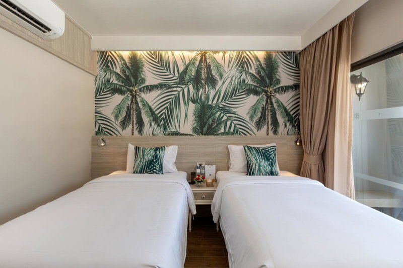 Sawaddi Patong Resort & Spa by Tolani, Kathu, Tailandia