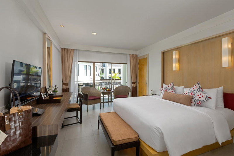 Sawaddi Patong Resort & Spa by Tolani, Kathu, Tailandia
