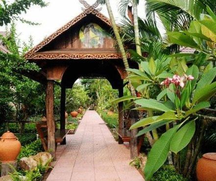Villa Wanida Garden Resort, Thailand