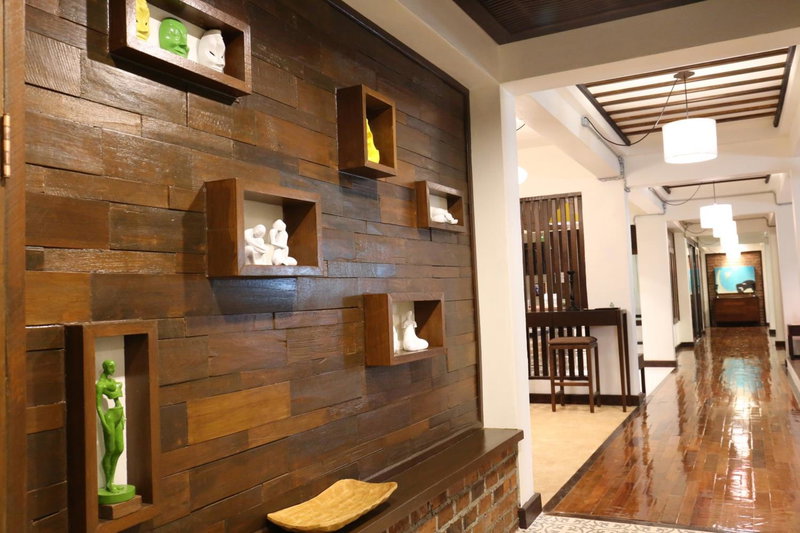 Kampaeng Ngam Hotel - Steps to Night Bazaar & Old City, Chiang Mai, Thailand