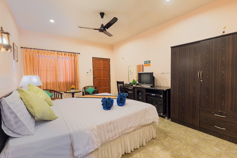 Smile House Karon, Ban Chalong, ประเทศไทย
