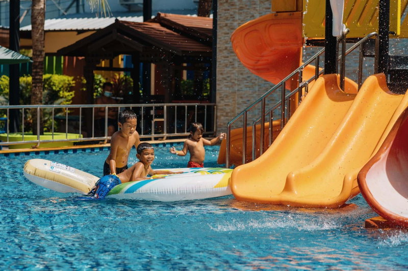 Rawayana West Villas & Kids Park, Ban Chalong, ประเทศไทย