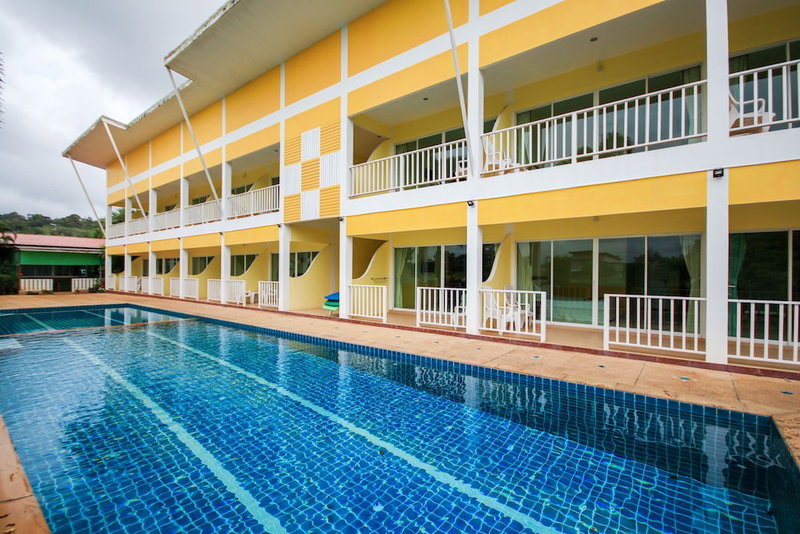 Phuket Airport Sonwa Resort, คาทุ, ประเทศไทย
