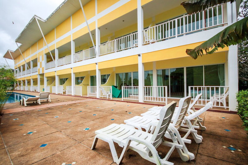 Phuket Airport Sonwa Resort, คาทุ, ประเทศไทย