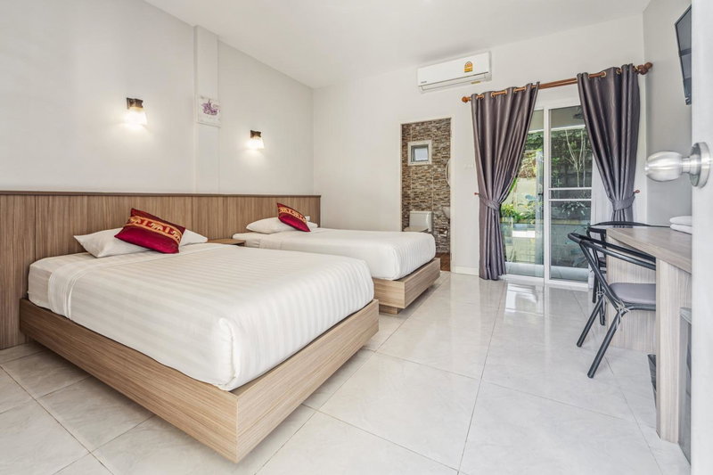Winrisa Place, คาทุ, ประเทศไทย