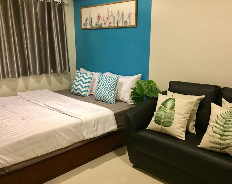 Nouveau Guesthouse, คาทุ, ประเทศไทย