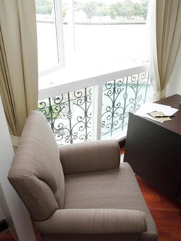 Aurum The River Place, Bangkok, ประเทศไทย