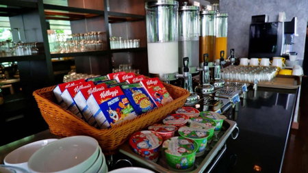 Sora Resort & Suites Sukhumvit, มักกะสัน, ประเทศไทย