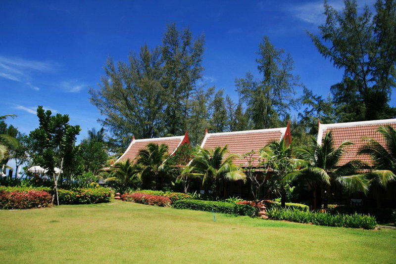 Lanta Casuarina Beach Resort - SHA Plus, Ko Lanta, ประเทศไทย
